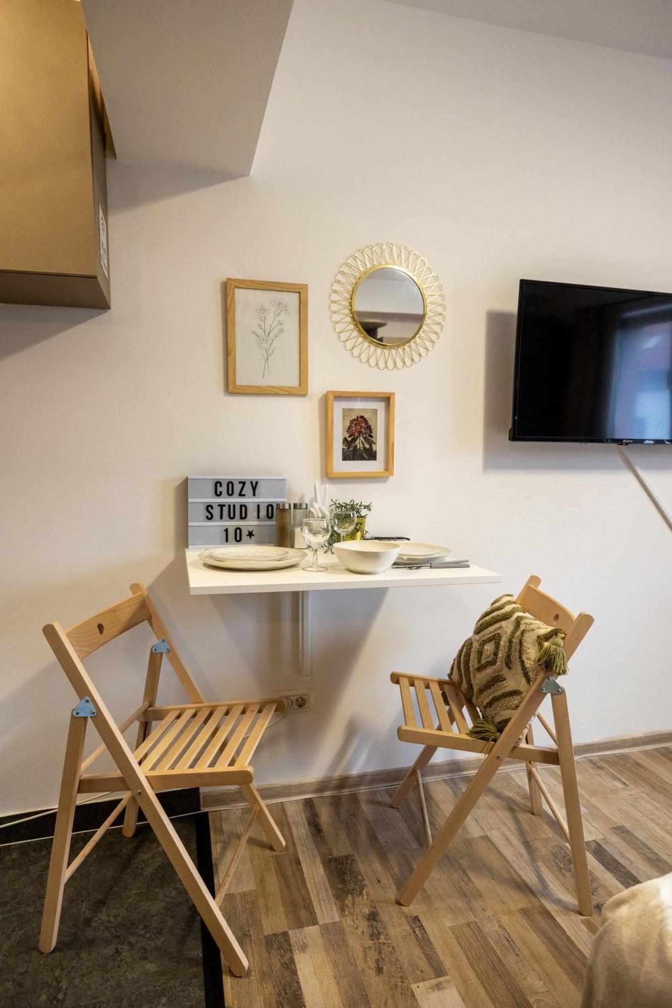 Cozy Studio Retreat - Quiet, Premium Stay Temesvár Kültér fotó