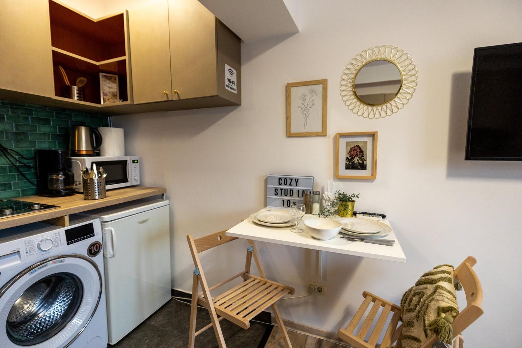 Cozy Studio Retreat - Quiet, Premium Stay Temesvár Kültér fotó